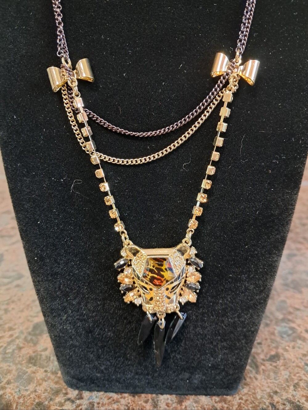 BNWT Betsey Johnson Vintage Hollywood Glam Necklace - Tiger Leopard Head